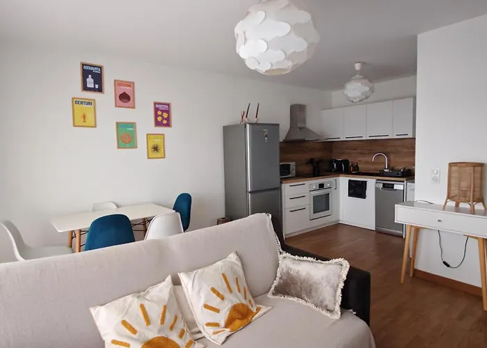 Apartment Terrasse Spacieuse, Vue & Clim